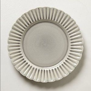Anthropologie Set of Dinner Plates (4)